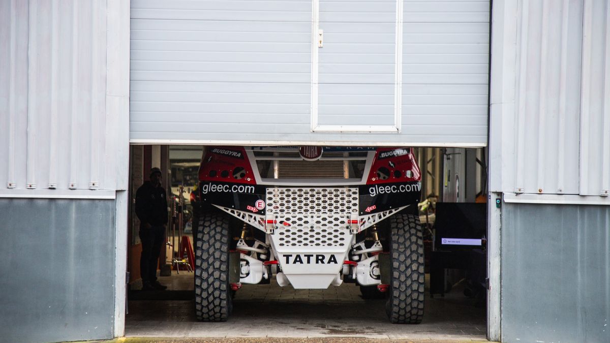 2024 Dakar Rally: Buggyra’s Tatra Buggyra Evo3 and Tatra Phoenix